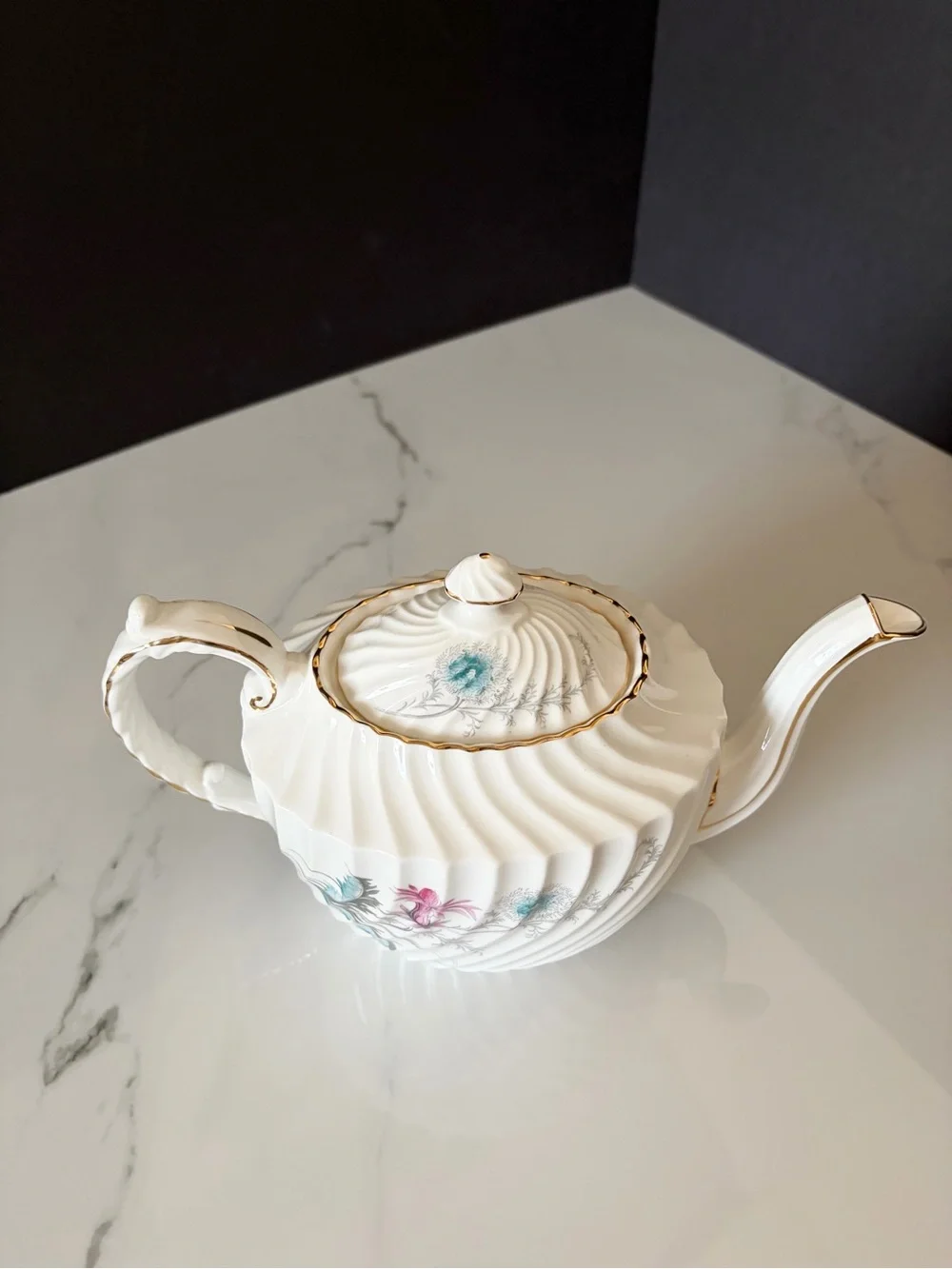 Aynsley wayside teapot